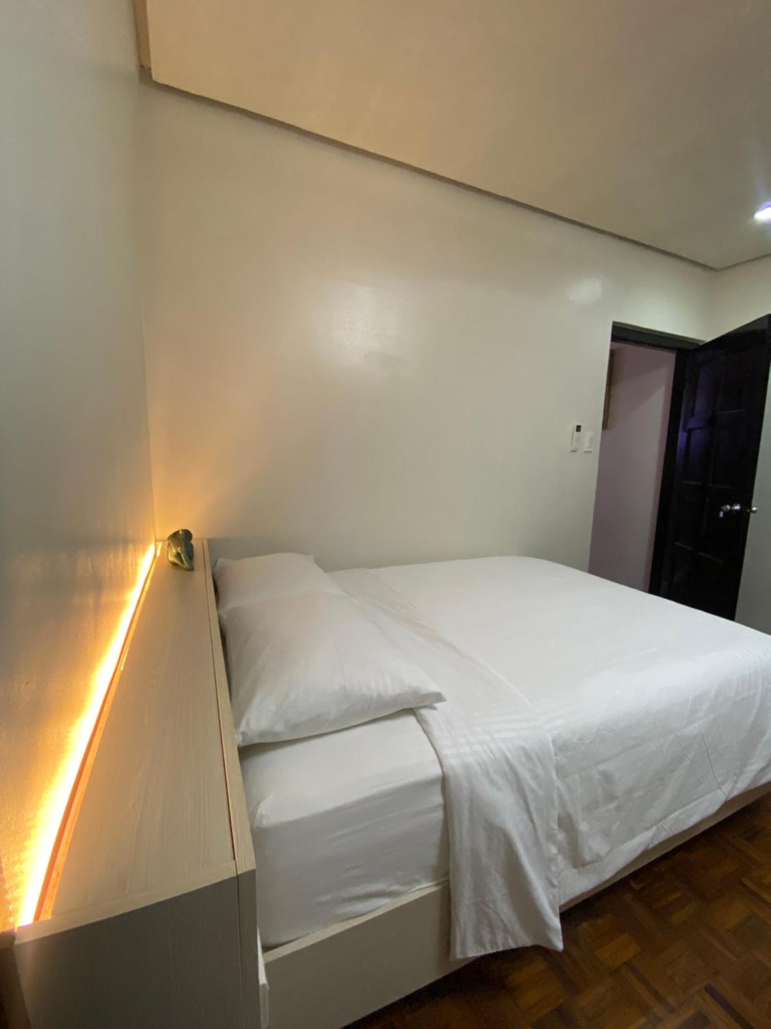 Honey Suite Room Inside Bee Cafe Cebu At Ayala Area Екстериор снимка